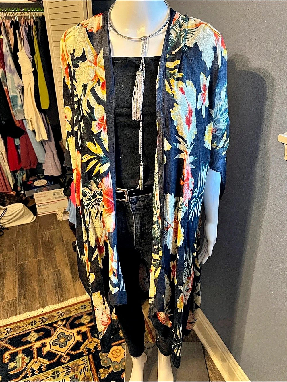 Women's Floral Kimono in Black, with White and Red Flowers Like New